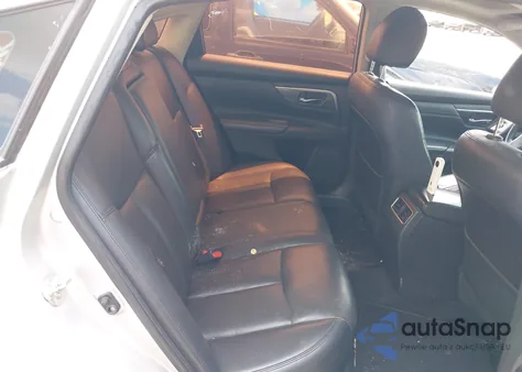 2015 Nissan Altima 2.5 S из США, поврежденный, VIN 1N4AL3AP2FN340874